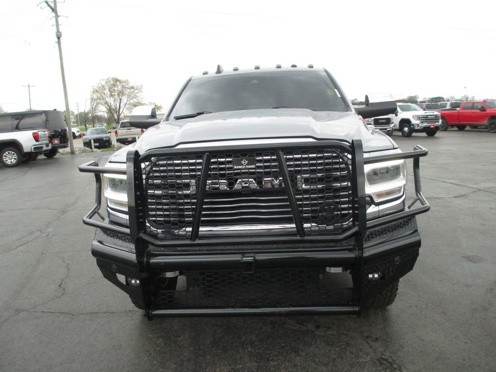 Used 2022 RAM 3500 Laramie AWD/4WD image 10