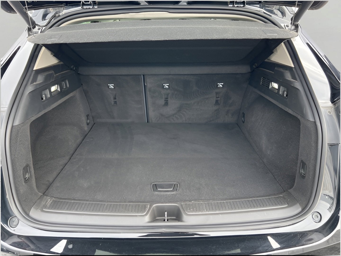 Used 2023 Buick Envision Preferred w/ Sport Touring Package image 29