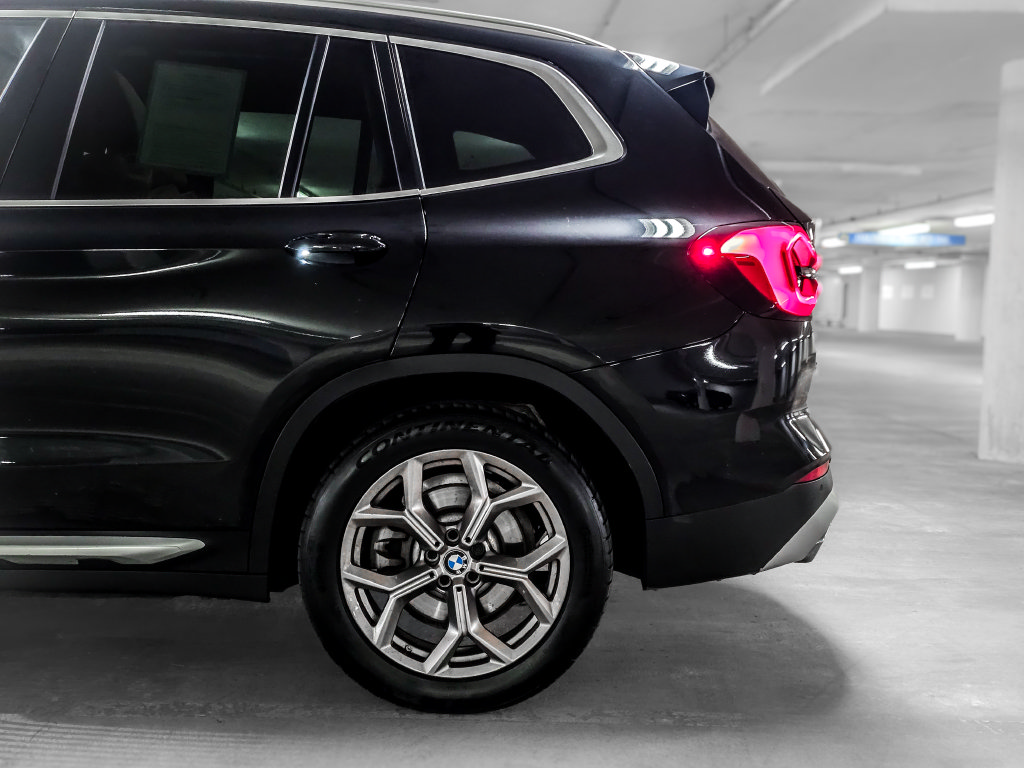 Used 2023 BMW X3 xDrive30i w/ Convenience Package w/ZPA AWD/4WD image 17