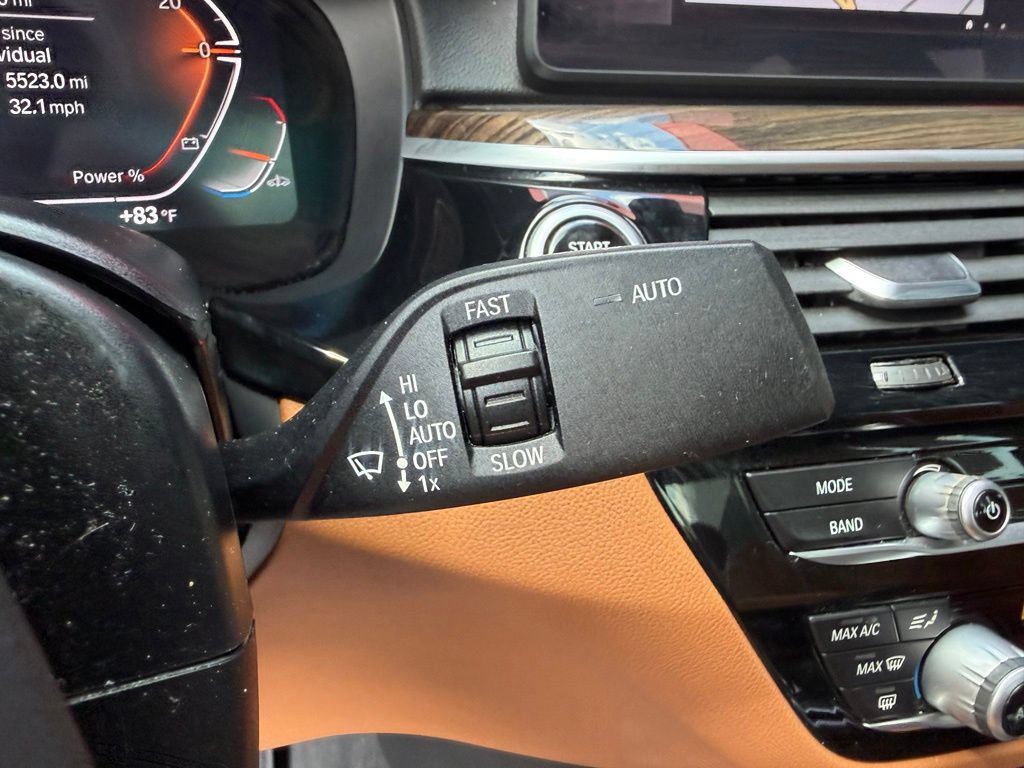 Used 2021 BMW 540i RWD image 21