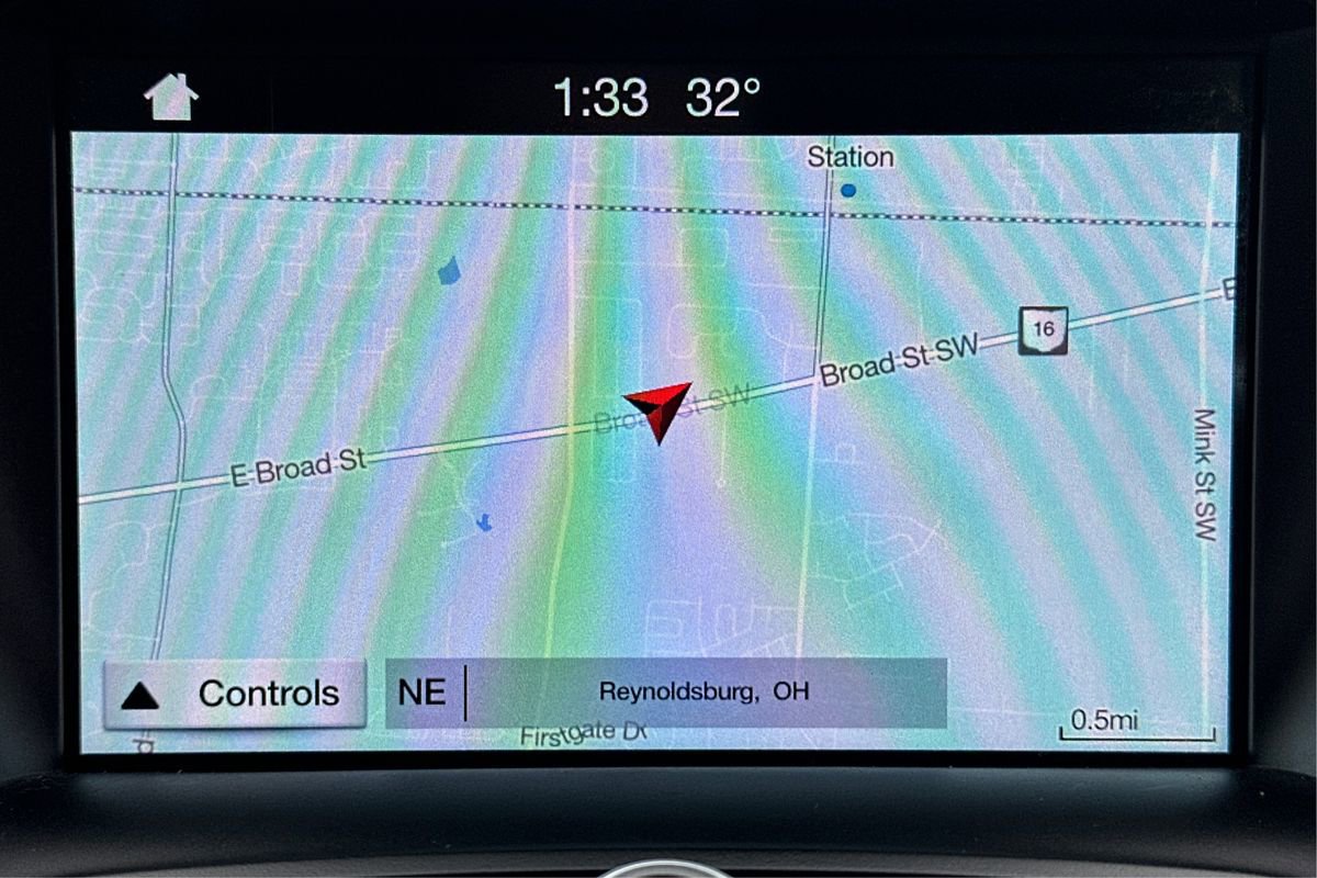 Used 2017 Ford C-MAX Energi SE w/ Equipment Group 401A image 29