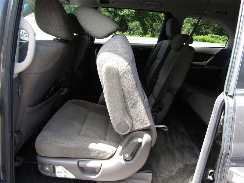 Used 2016 Honda Odyssey SE image 30