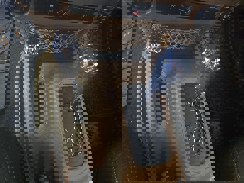 Used 2013 Jeep Wrangler Unlimited Sahara w/ Connectivity Group image 21