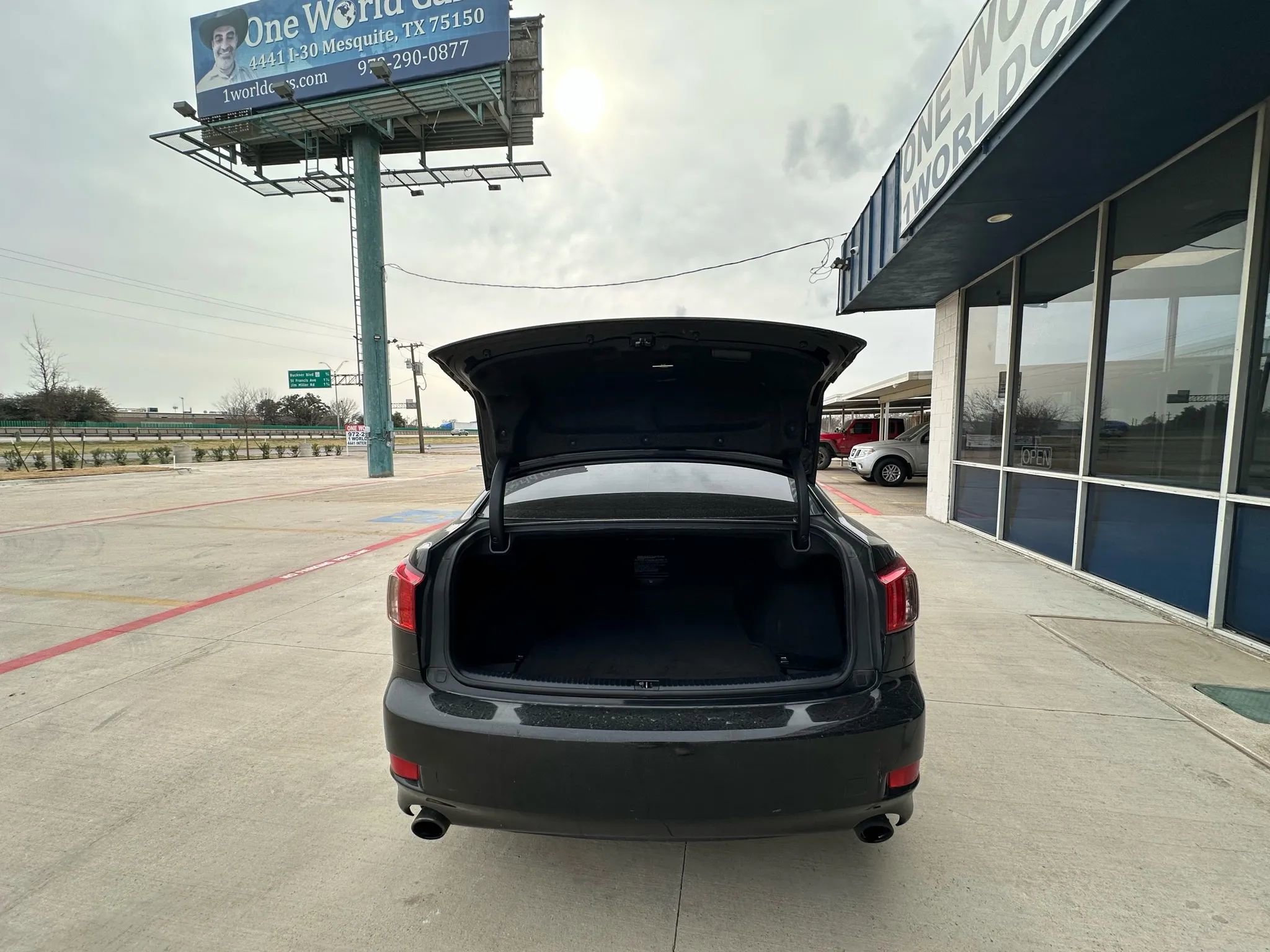 Used 2011 Lexus IS 250 AWD w/ Luxury Plus Value Edition image 9