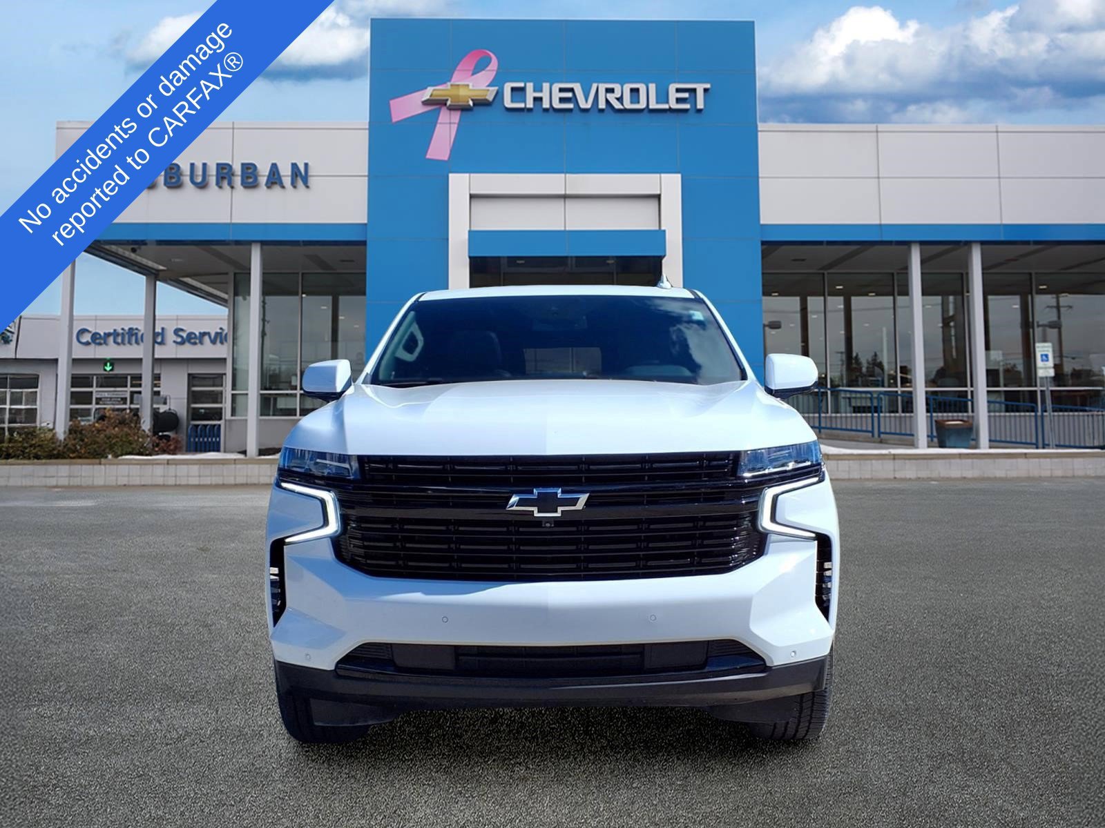 Used 2024 Chevrolet Tahoe RST w/ Luxury Package AWD/4WD image 2