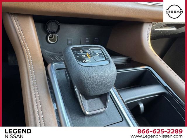 Used 2022 Nissan Pathfinder Platinum image 27