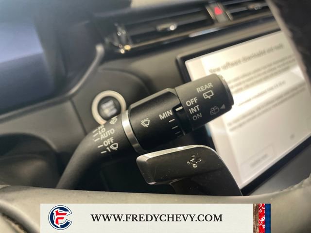 Used 2025 Land Rover Range Rover Velar Dynamic SE image 37