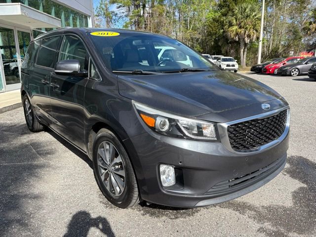 Used 2017 Kia Sedona SX image 7