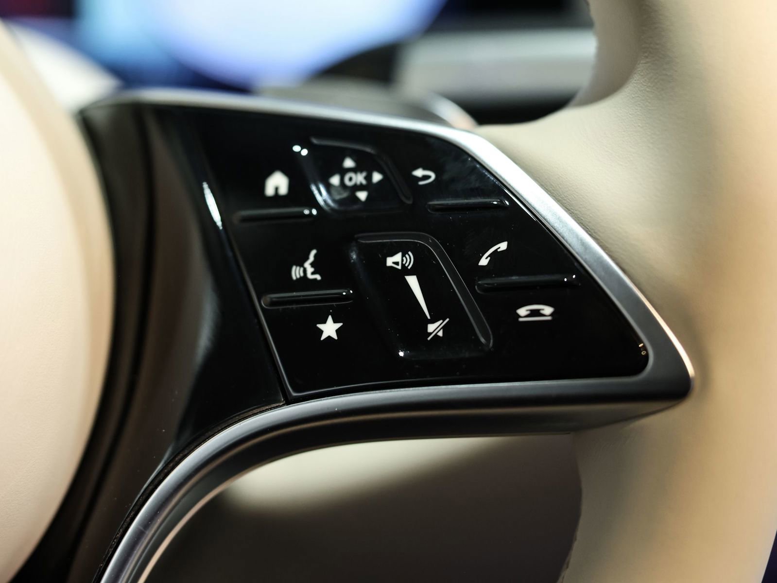 Used 2024 Mercedes-Benz Maybach S 580 4MATIC image 42