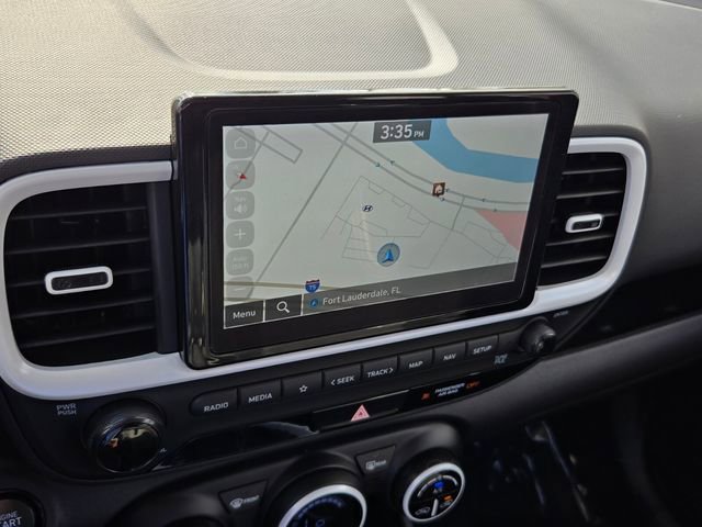 New 2025 Hyundai Venue Limited image 10