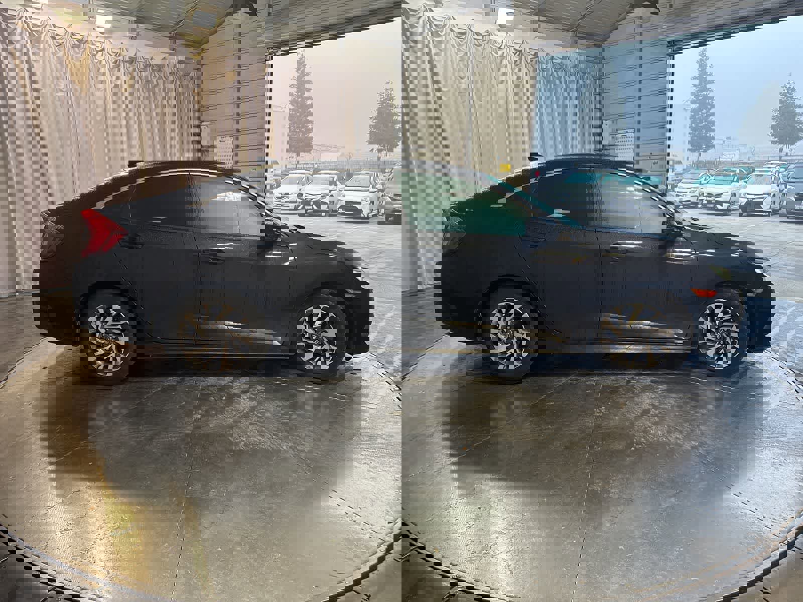 Used 2017 Honda Civic EX image 3