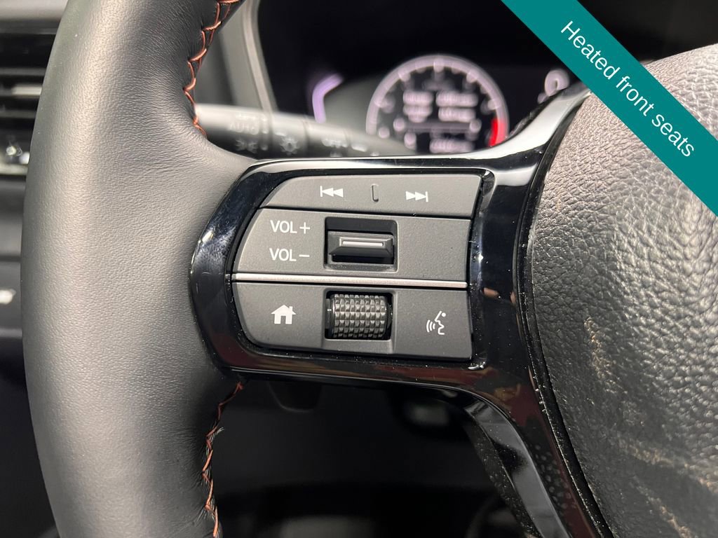 Used 2025 Honda Pilot TrailSport image 9