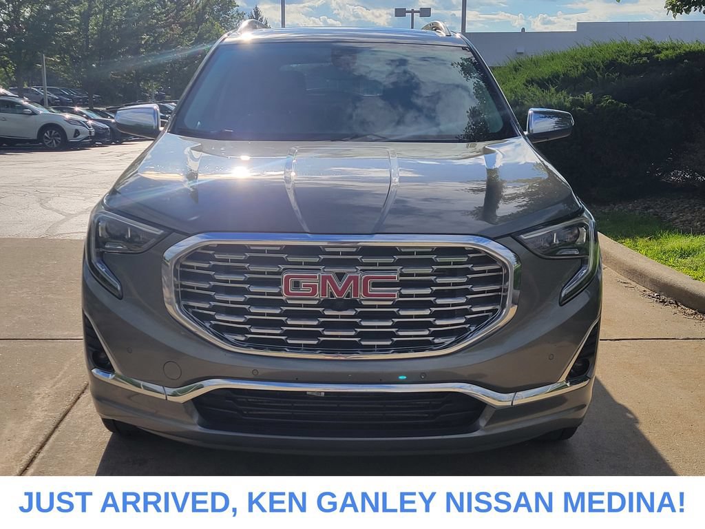 Used 2018 GMC Terrain Denali w/ Advanced Safety Package AWD/4WD image 8