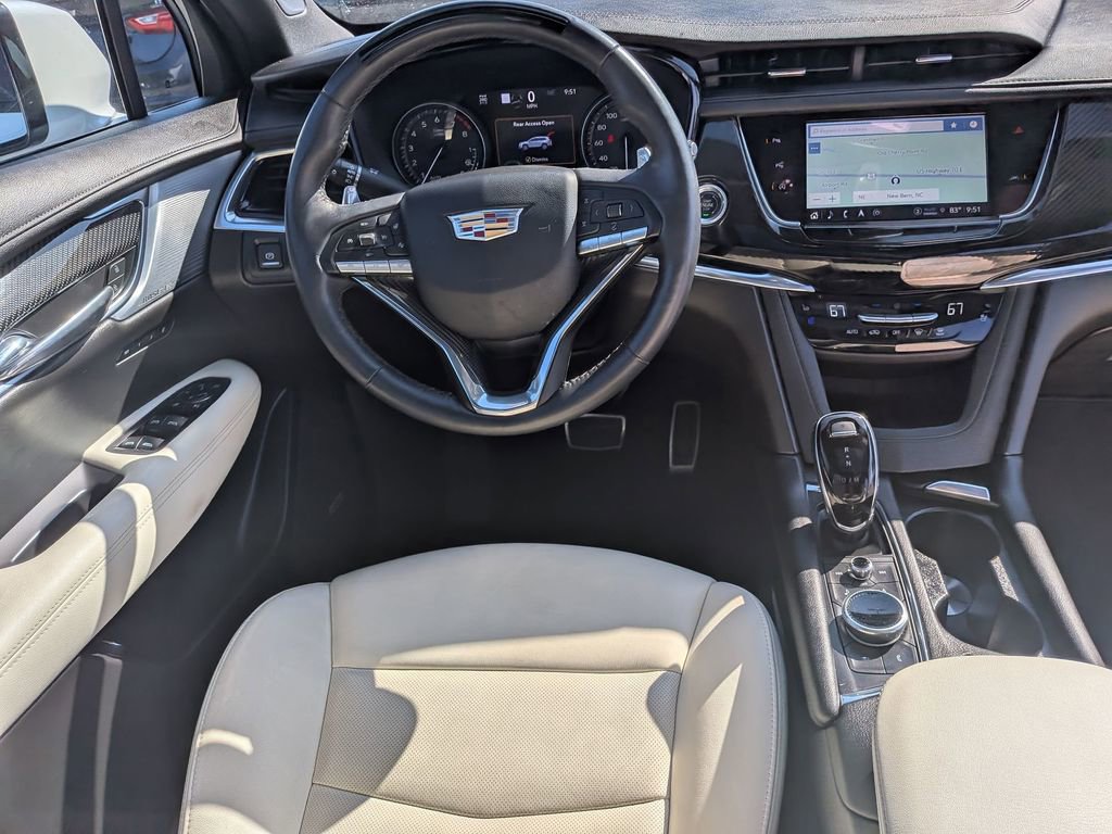 Certified 2024 Cadillac XT6 Sport w/ Technology Package image 24