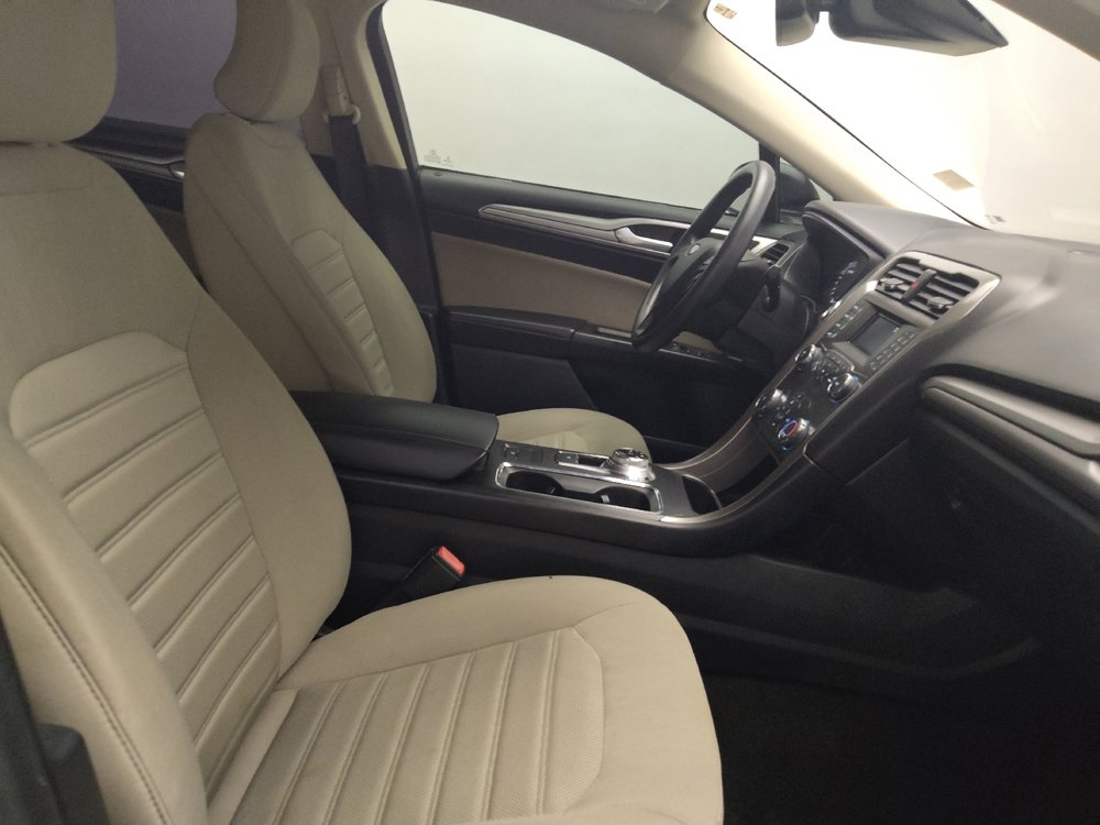 Used 2019 Ford Fusion S image 21