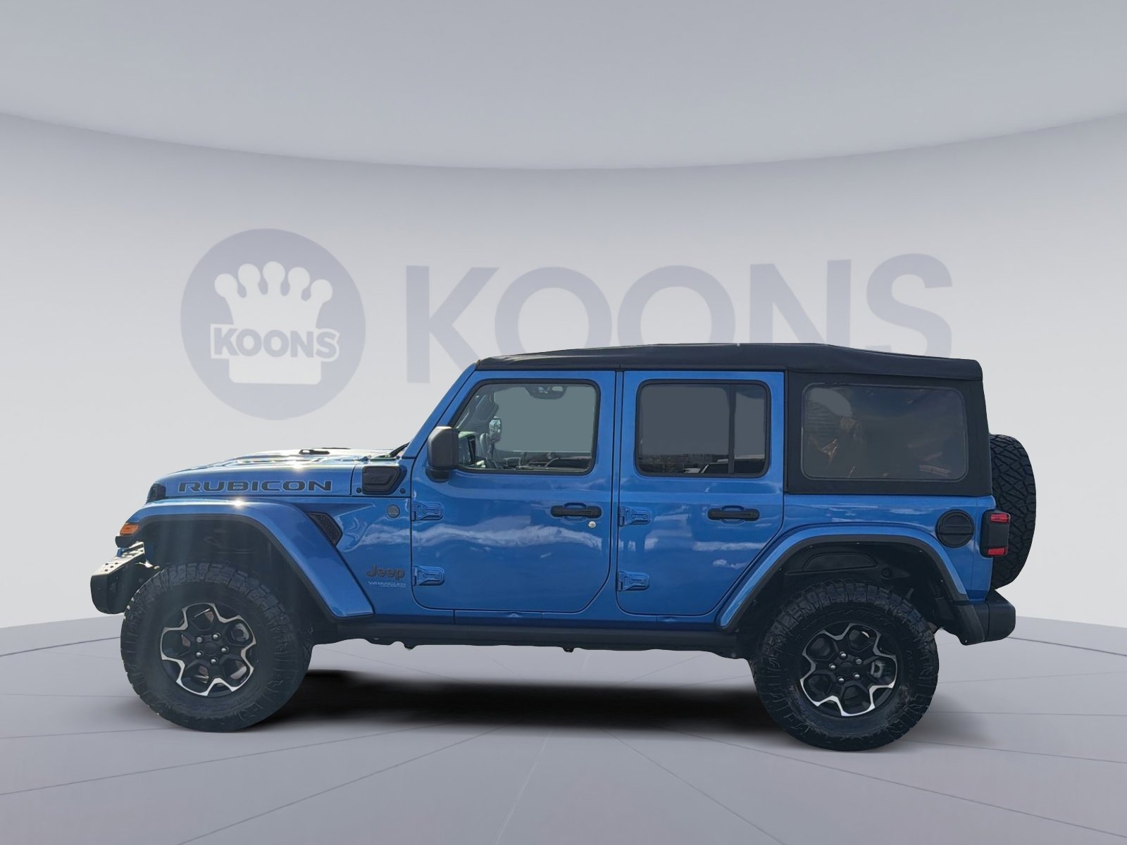 Used 2021 Jeep Wrangler Unlimited Rubicon 4xe w/ Steel Bumper Group image 2