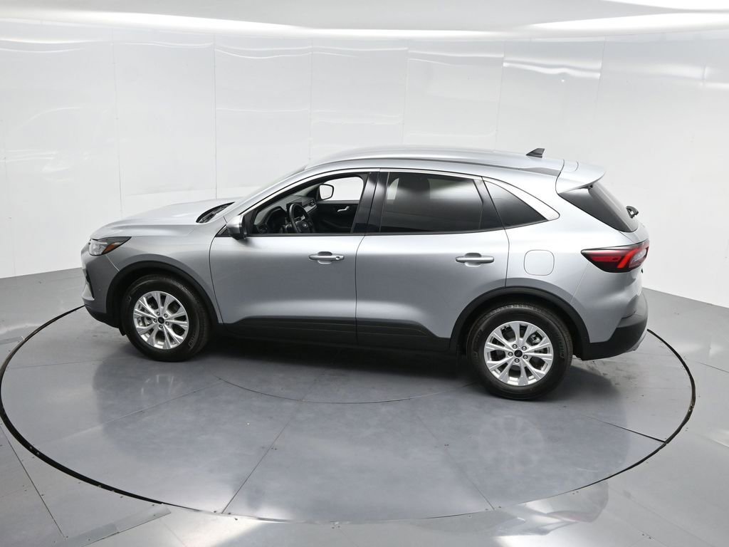 Used 2024 Ford Escape Active w/ Tech Pack #2 image 37