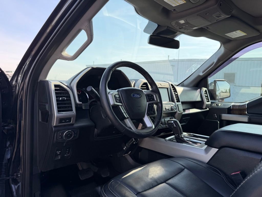 Used 2019 Ford F150 Lariat w/ Equipment Group 502A Luxury image 12