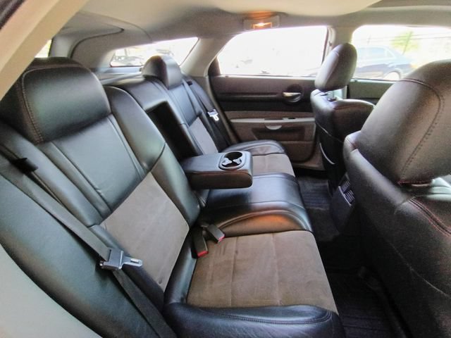 Used 2006 Dodge Magnum SRT8 w/ SRT Option Group III RWD image 59
