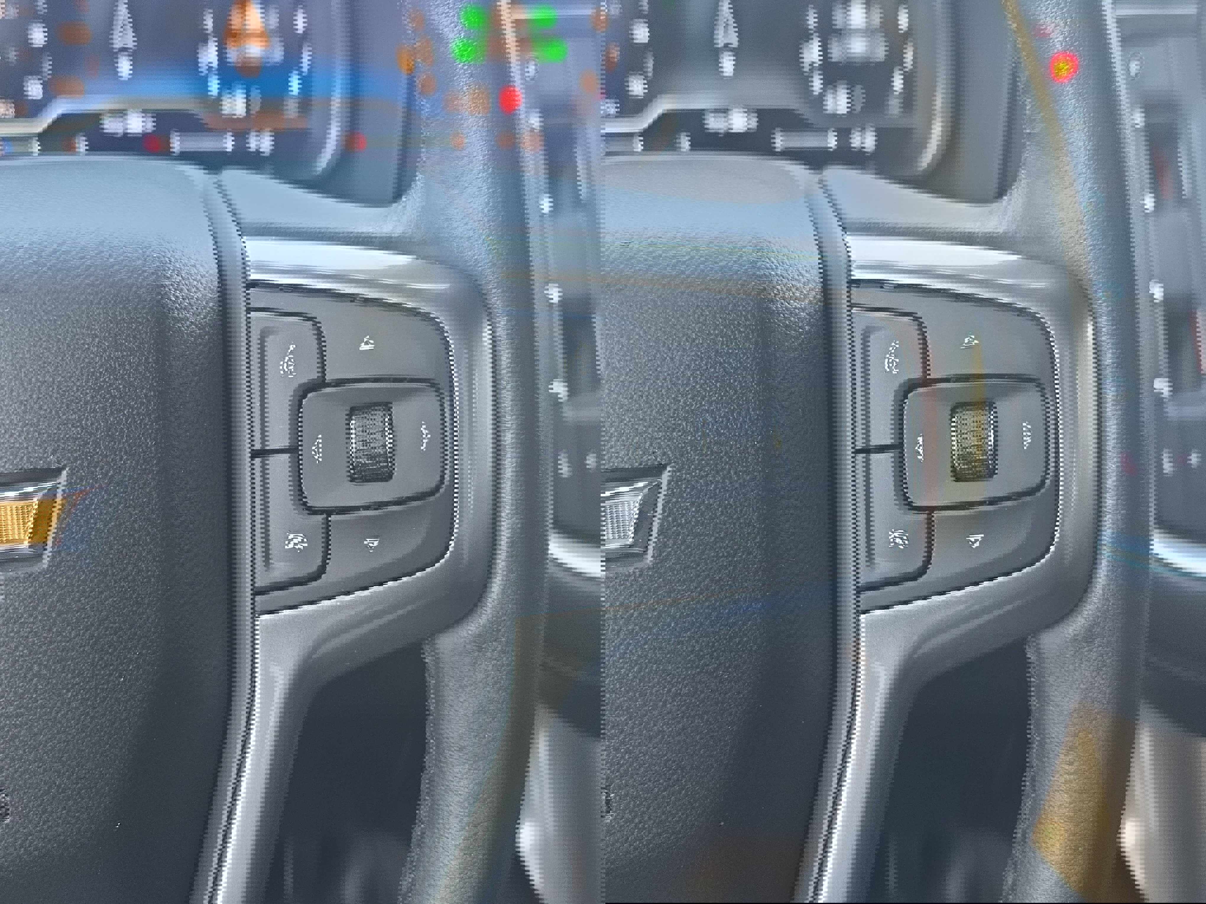 Used 2022 Chevrolet Suburban Premier image 14