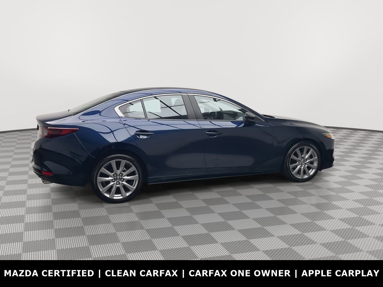 Certified 2022 MAZDA MAZDA3 s image 33