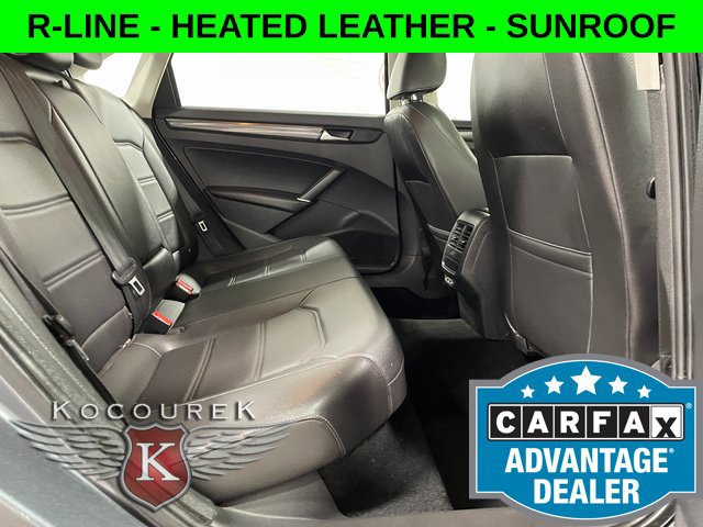 Used 2020 Volkswagen Passat 2.0T R-Line FWD image 22
