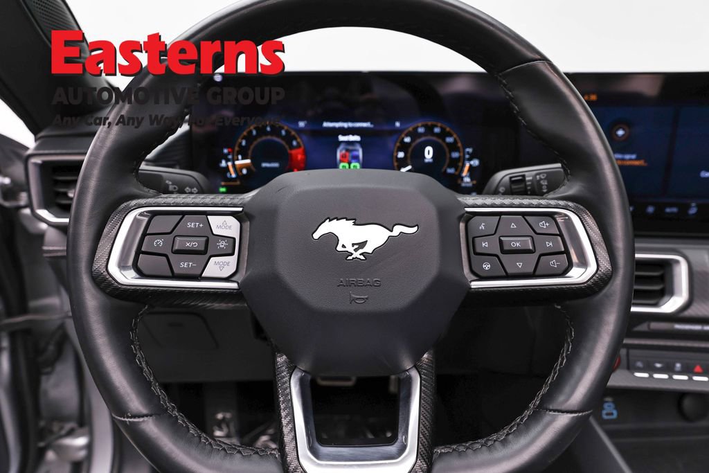 Used 2025 Ford Mustang Premium RWD image 10