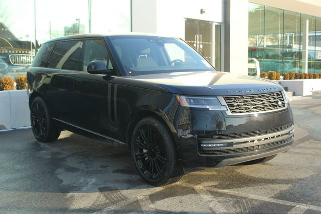 New 2026 Land Rover Range Rover Long Wheelbase SE image 10