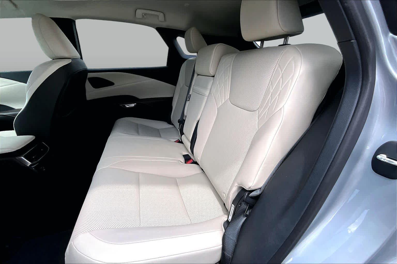 Used 2024 Lexus RX 350 FWD w/ Technology Package image 21