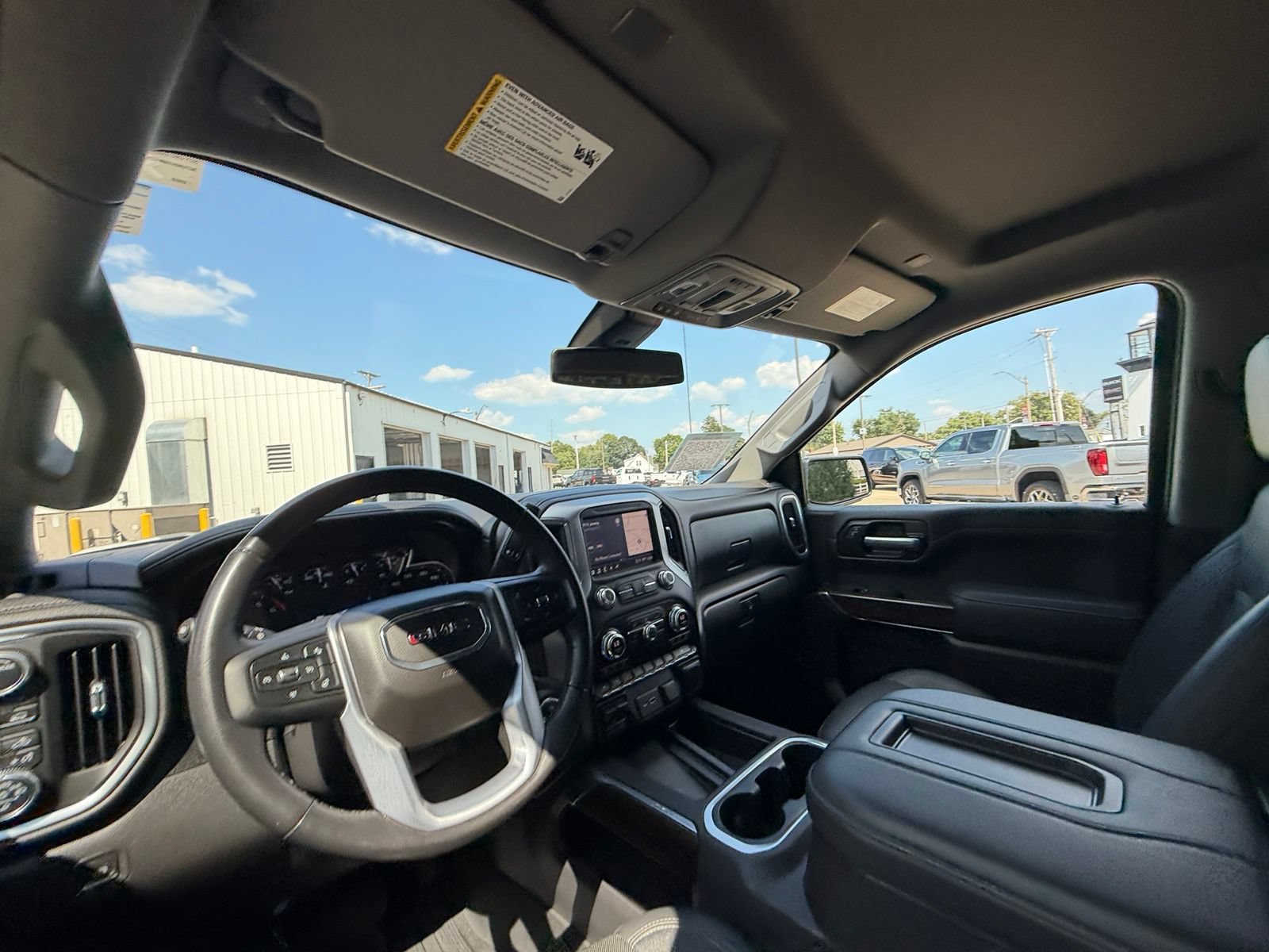 Used 2021 GMC Sierra 1500 SLT w/ SLT Premium Plus Package AWD/4WD image 13