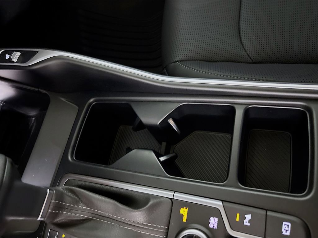 New 2025 Kia Sorento S image 16