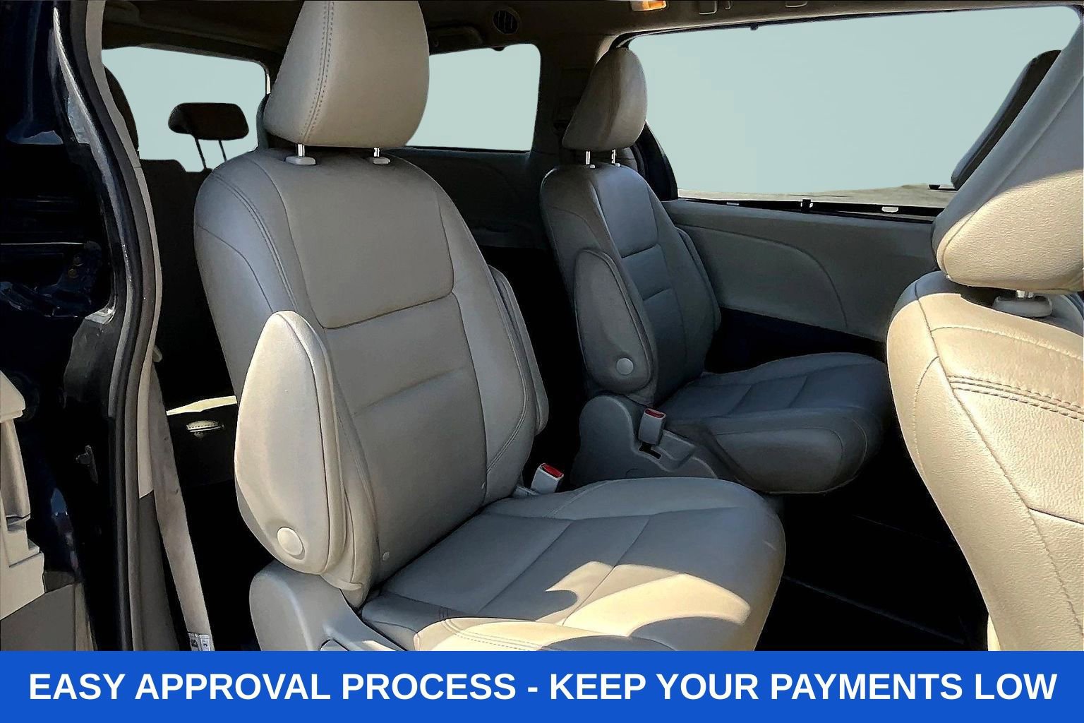 Used 2019 Toyota Sienna XLE Premium AWD/4WD image 33
