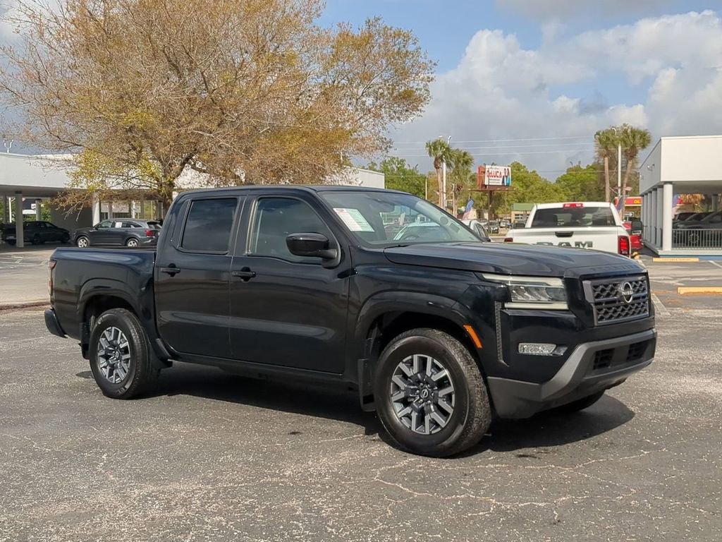 Certified 2024 Nissan Frontier SL w/ Technology Package image 2