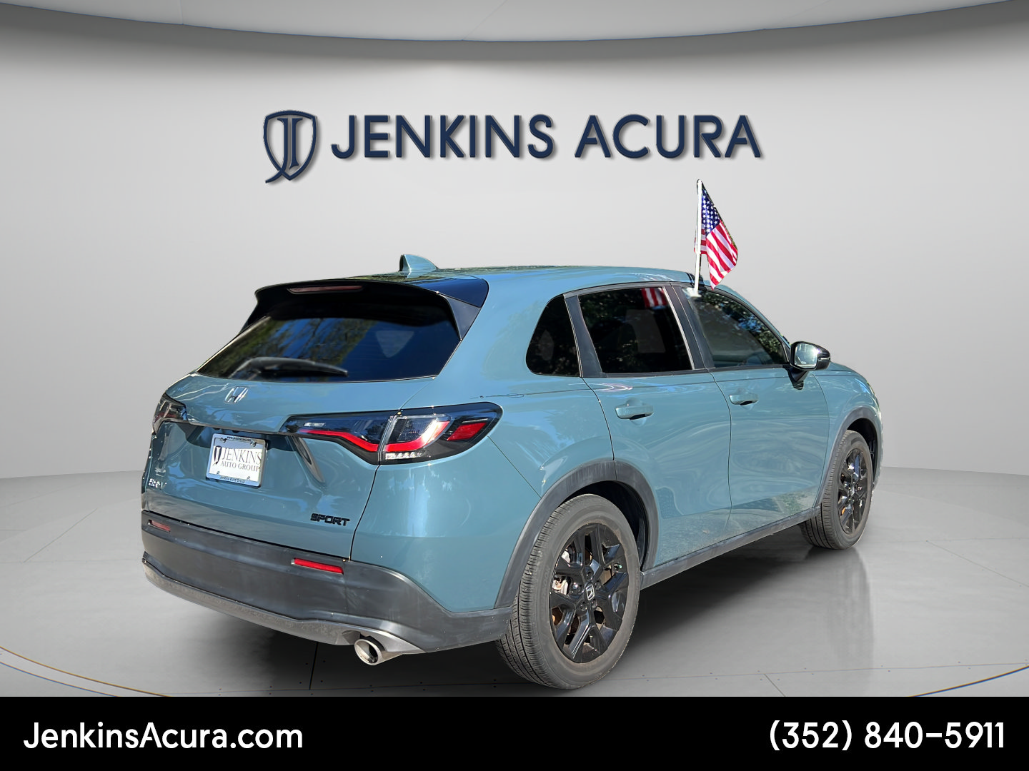 Used 2024 Honda HR-V Sport image 3