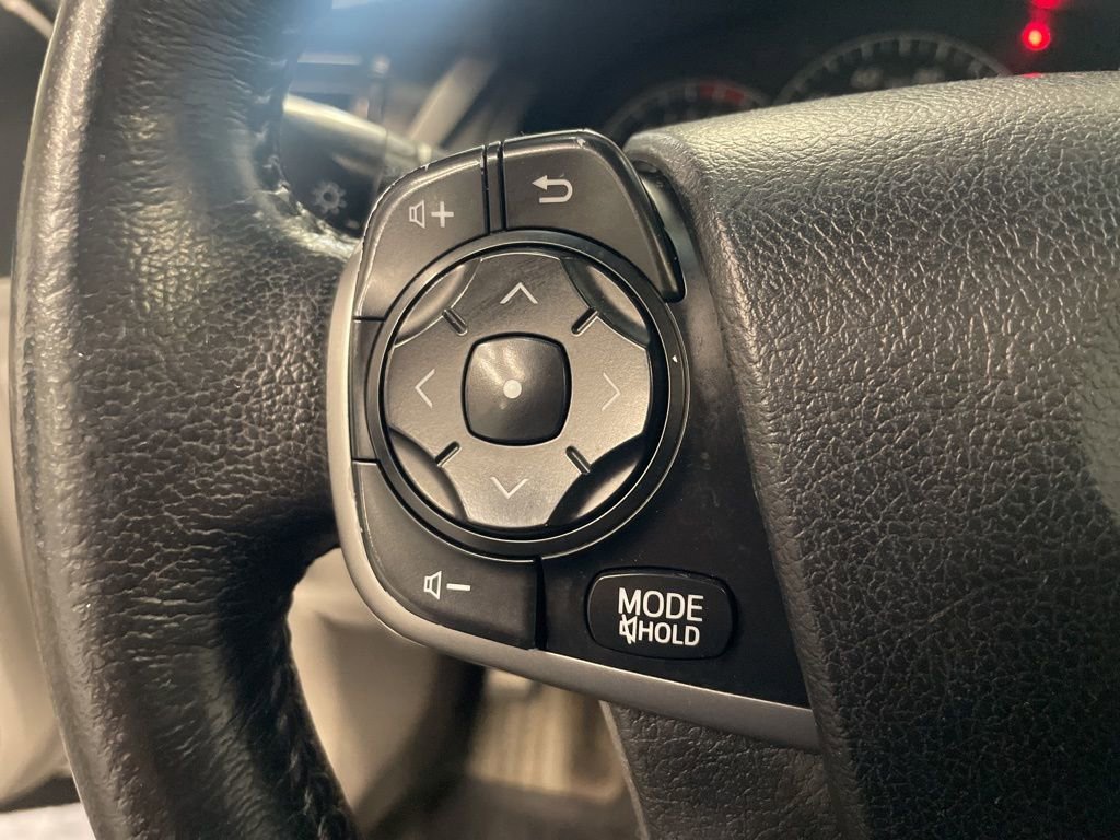Used 2012 Toyota Camry XLE image 23