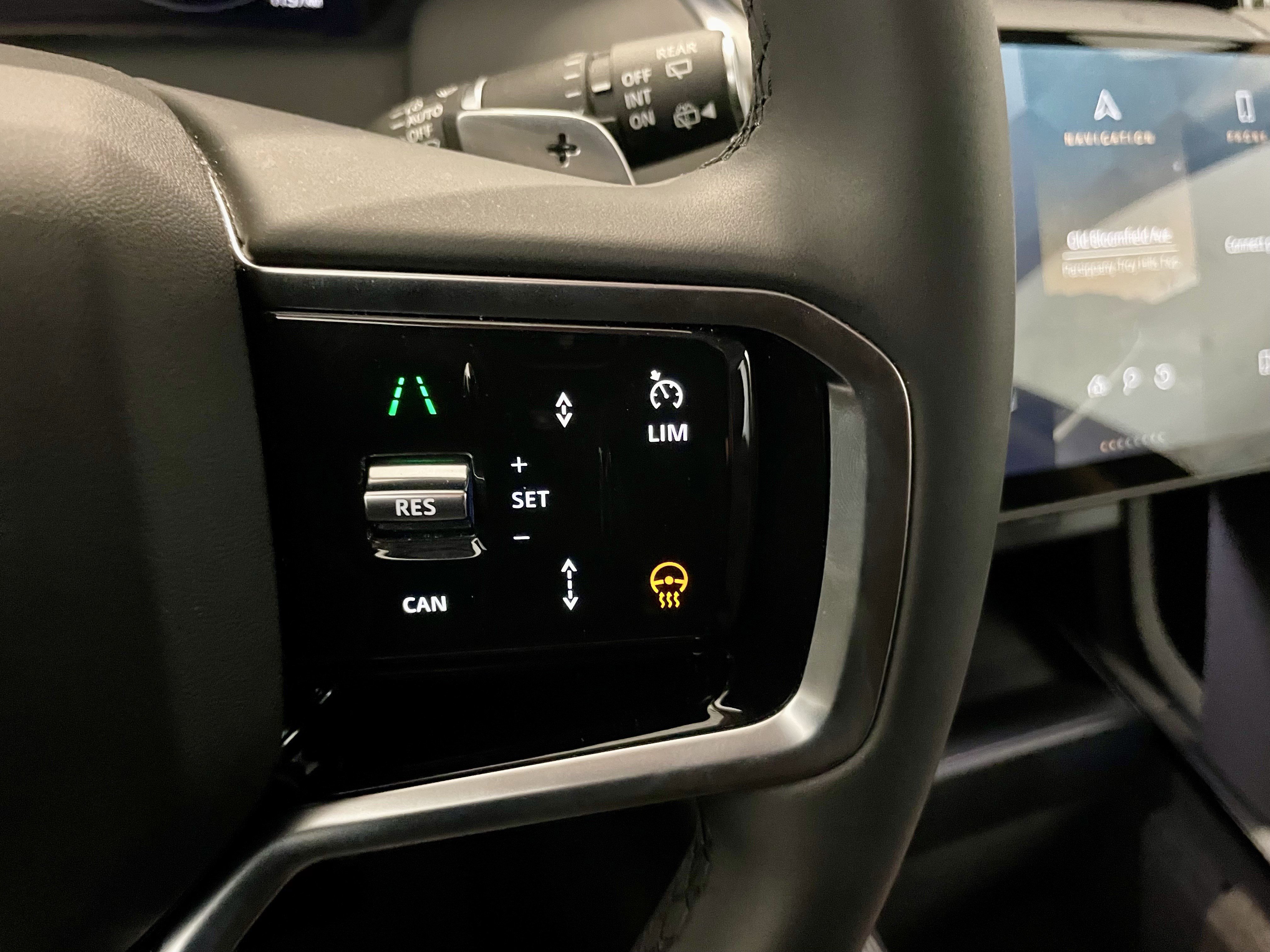 Used 2025 Land Rover Discovery Sport S AWD/4WD image 22