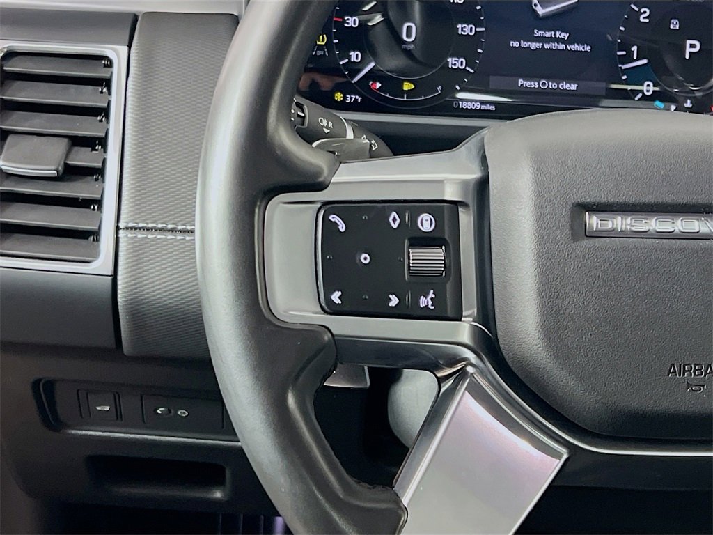 Certified 2024 Land Rover Discovery Dynamic SE image 10