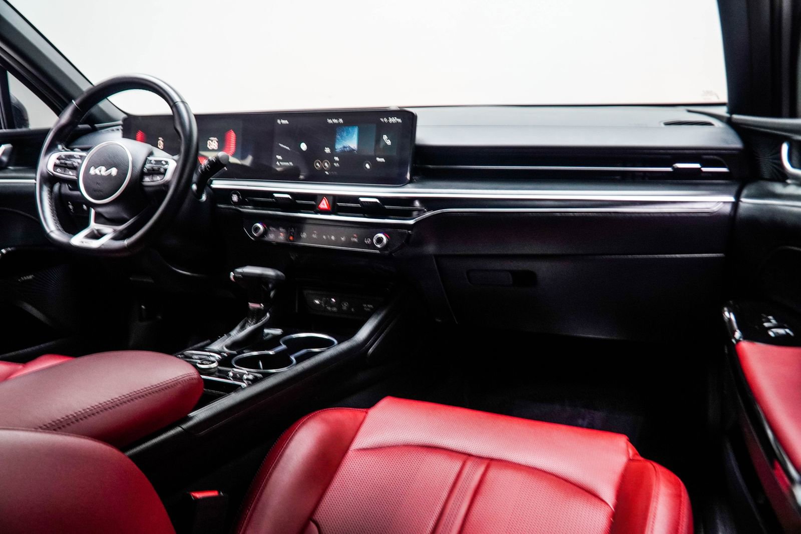 Used 2026 Kia K5 GT-Line w/ GT-Line Premium Package image 16