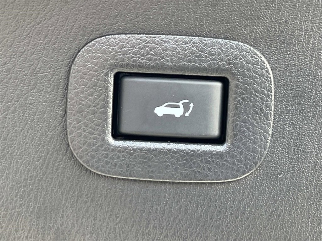 Used 2023 INFINITI QX80 Premium Select w/ Cargo Package image 13