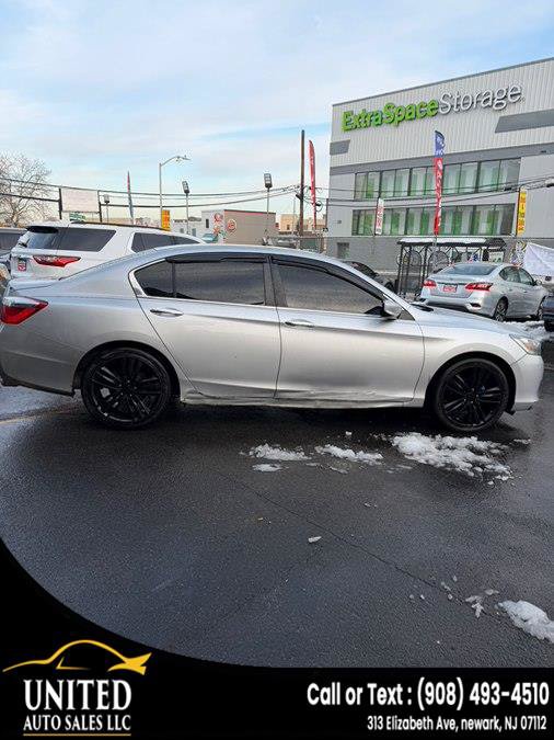 Used 2013 Honda Accord LX image 8