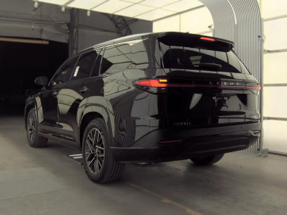 Used 2026 Lexus TX 350 AWD w/ Technology Package image 8
