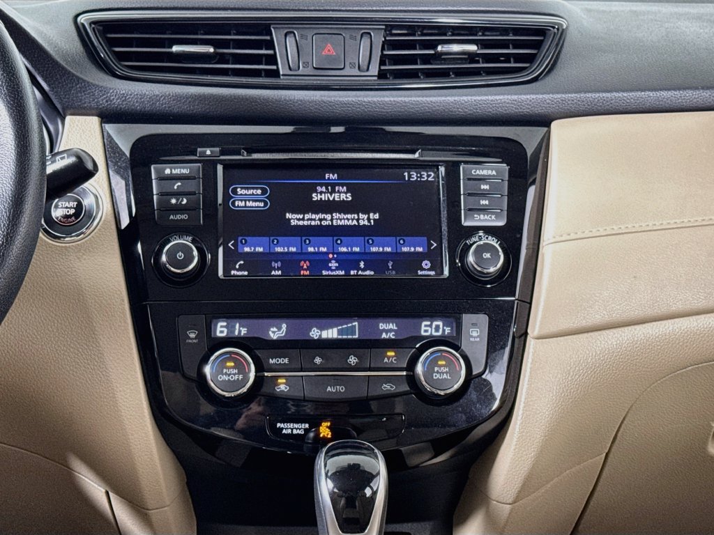 Used 2020 Nissan Rogue SV AWD/4WD image 13