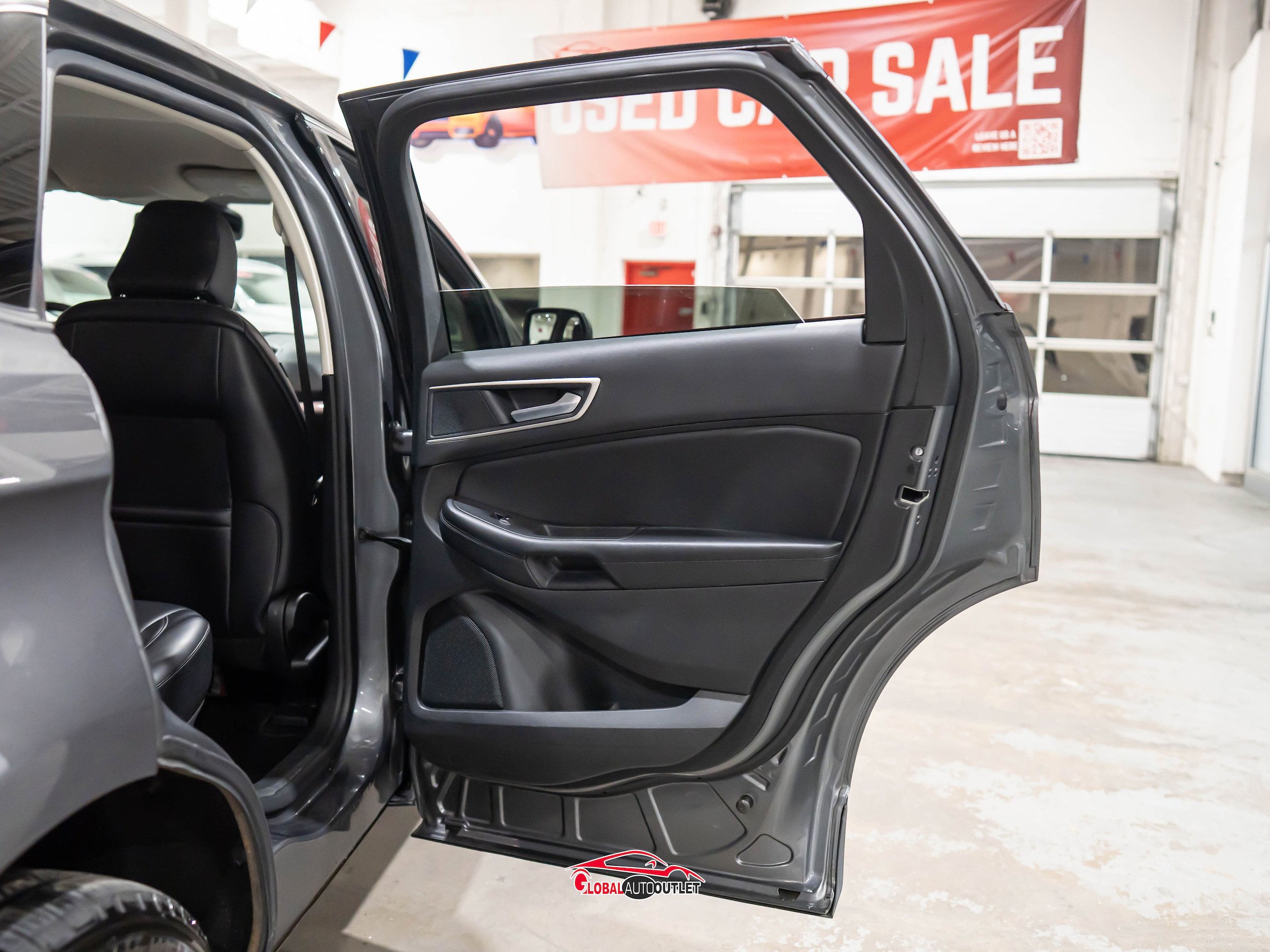 Used 2024 Ford Edge SEL AWD/4WD image 42