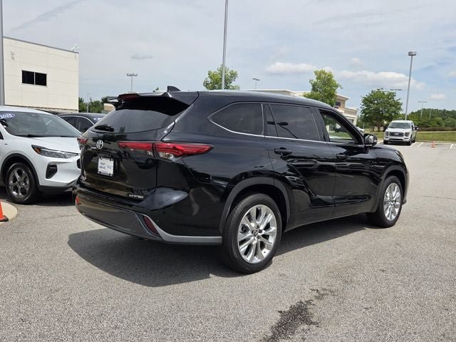 Used 2020 Toyota Highlander Limited FWD image 7