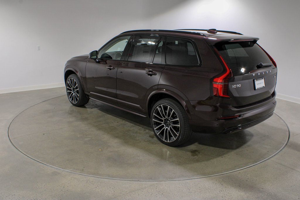 New 2026 Volvo XC90 B6 Ultra w/ Protection Package image 4