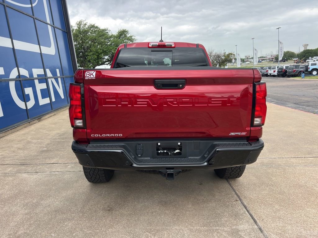 Used 2025 Chevrolet Colorado ZR2 AWD/4WD image 7