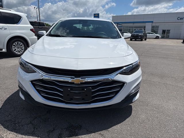 Used 2024 Chevrolet Malibu LT FWD image 4