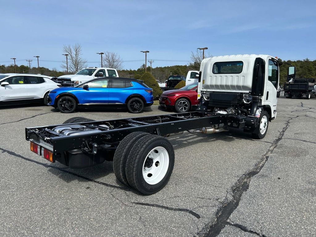 New 2025 Chevrolet Low Cab Forward 5500HG RWD image 3