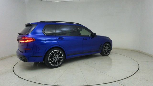 Used 2025 BMW X7 M60i image 79