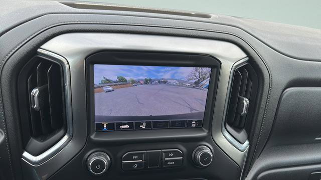 Used 2020 Chevrolet Silverado 1500 LT Trail Boss w/ Midnight Edition AWD/4WD image 16